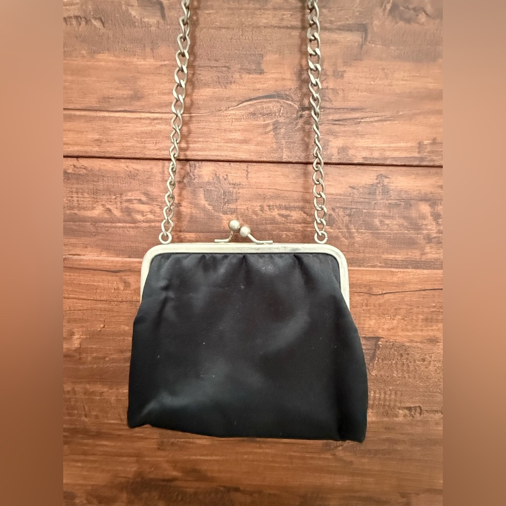 Made in Italy
Saks Fifth Ave
Silver slightly tarnished